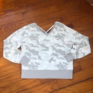 NWT Fuzzy Camo Print Derek Heart Sweater